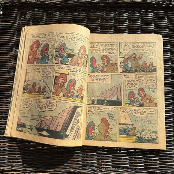 Woody Woodpecker's Back‎ to School  No. 6 1957 Dell Comic - Picture 2 of 6